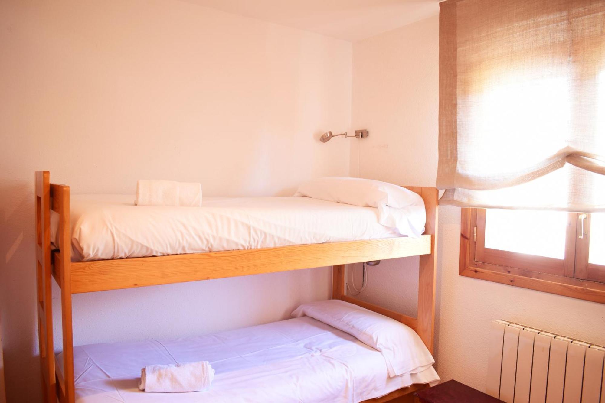 Saliecho Acogedor Apartamento Jardin Y Piscina サジェント・デ・ガジェゴ エクステリア 写真